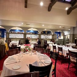 Amber India - Dining room