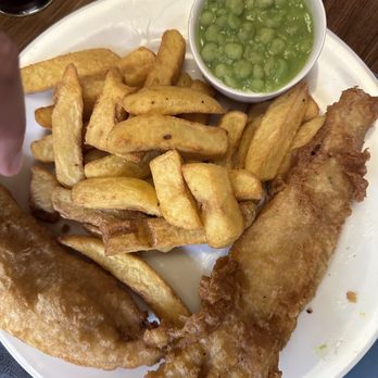 The Pheasant Restaurant - Fish and chips - British Near Me - Hillingdon, XGL The Pheasant Restaurant - Fish and chips - British Near Me - Hillingdon, XGL