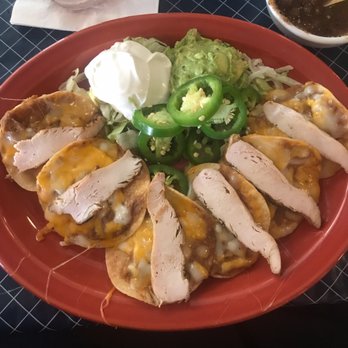 Uncle Julio's - Lunch chicken fajita nachos - Mexican Near Me - Fort Worth, Texas