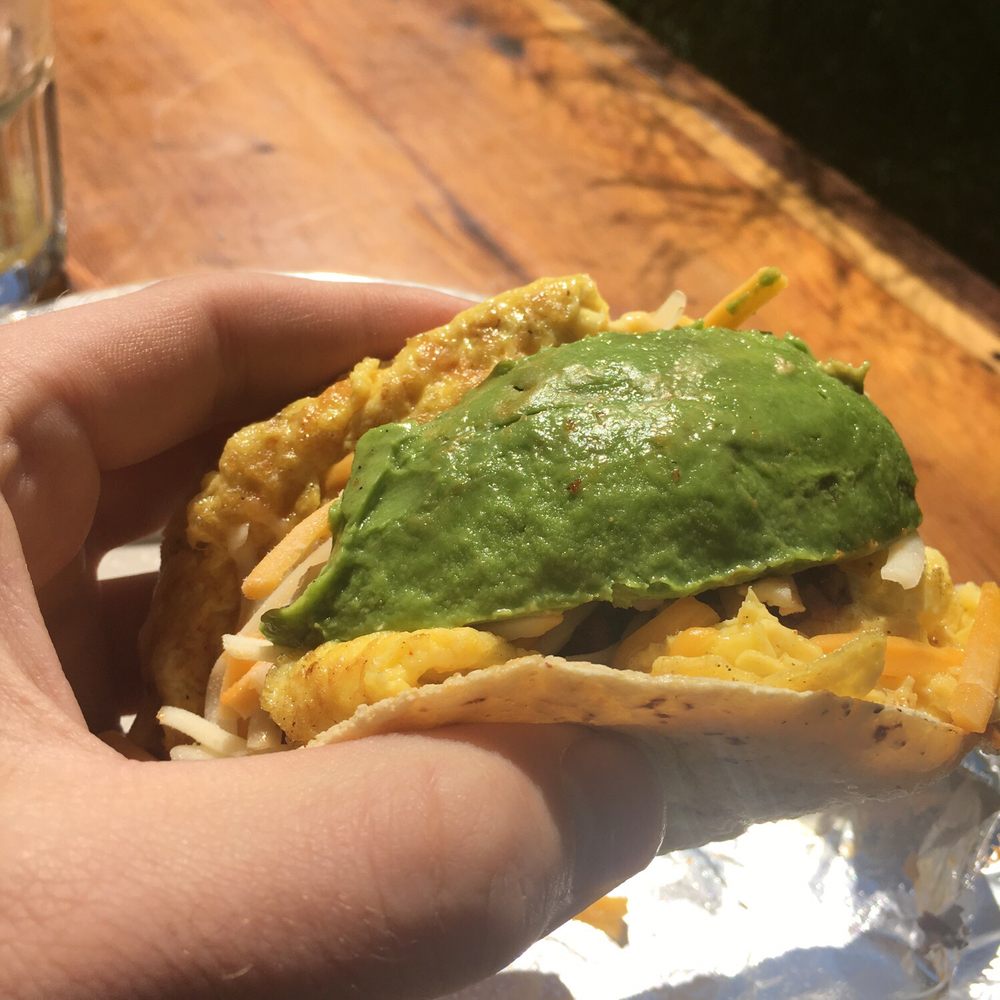 Cenote - Yummy chorizo taco with guacamole added - Coffee & Tea Near Me - Austin, Texas