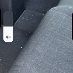 Avis - Filthy vehicle, bad customer experience.