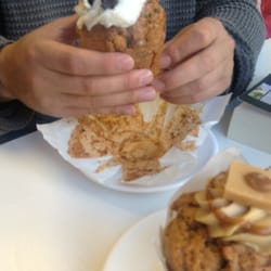 Mamma's Muffins Cafe - Mmmmmmmmmuffins!