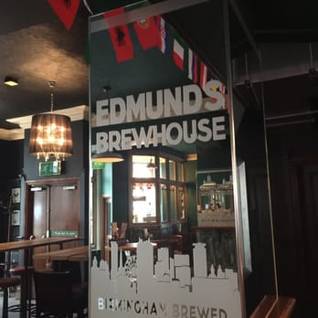 Edmund's Brewhouse - By the bar - Lounges Near Me - Birmingham, XWM