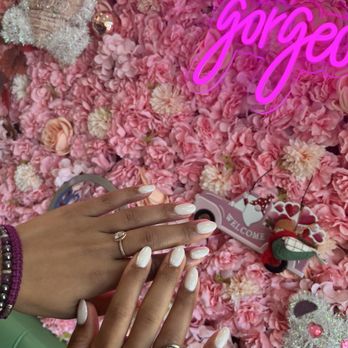 Twinkle Nails & Spa - White chrome nails - Nail Salons Near Me - San Diego, California Twinkle Nails & Spa - White chrome nails - Nail Salons Near Me - San Diego, California