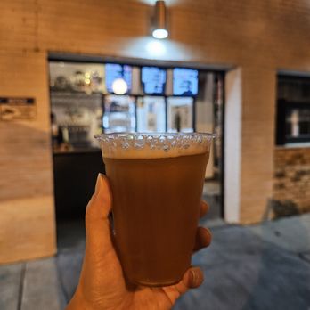 Contrast Artisan Ales - Brewpubs Near Me - Chamblee, Georgia