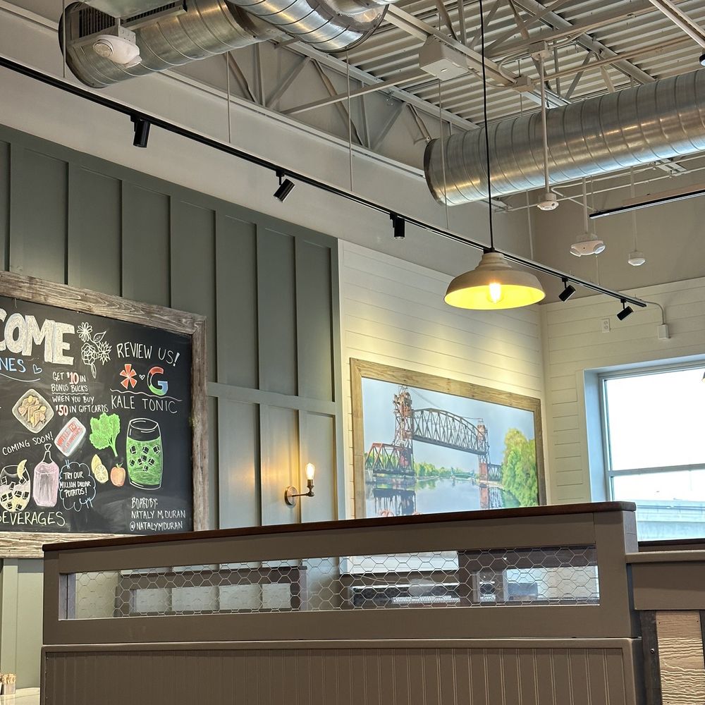 First Watch - Breakfast & Brunch Near Me - Des Plaines, Illinois First Watch - Breakfast & Brunch Near Me - Des Plaines, Illinois