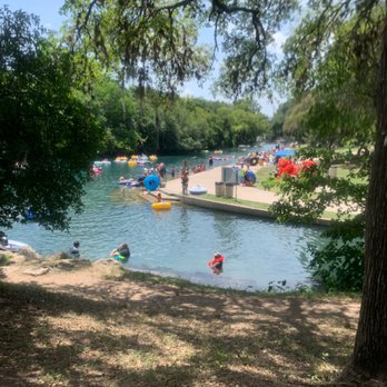 Corner Tubes - Beautiful and clean. - Tubing Near Me - New Braunfels, Texas