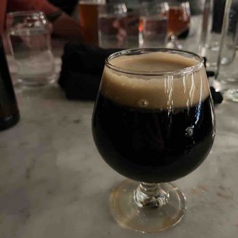 Public House - Stout - Cocktail Bars Near Me - Ferndale, Michigan