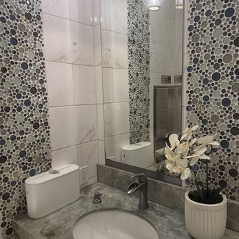 Lure Fish House - Bathroom - Seafood Near Me - Ventura, California Lure Fish House - Bathroom - Seafood Near Me - Ventura, California