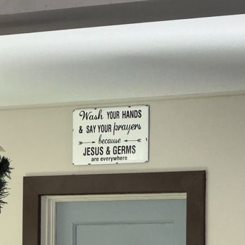 Junction Burger - On the way to the spotless restroom. - Burgers Near Me - Junction, Texas
