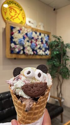Scoop and Joy by null