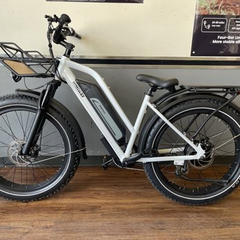 ScootsTx - Himiway Cruiser, the original. Great price relative to the bike. - Outdoor Gear Near Me - Houston, Texas ScootsTx - Himiway Cruiser, the original. Great price relative to the bike. - Outdoor Gear Near Me - Houston, Texas