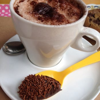 Folie - Cappuccino e brigadeiro - Desserts Near Me - São Paulo, SP Folie - Cappuccino e brigadeiro - Desserts Near Me - São Paulo, SP
