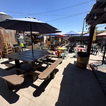 Joshua Tree Saloon - Look at all that seating! - Dive Bars Near Me - Joshua Tree, California Joshua Tree Saloon - Look at all that seating! - Dive Bars Near Me - Joshua Tree, California