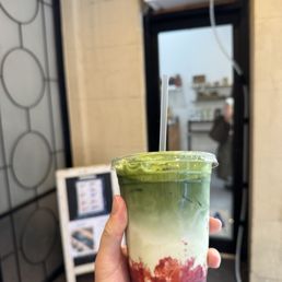 Large Strawberry Matcha Latte(Iced only) with whole milk Large Strawberry Matcha Latte(Iced only) with whole milk