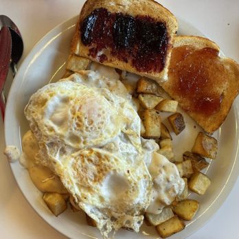 Bob's Diner - Carol's potatoes - Diners Near Me - Louisville, Colorado
