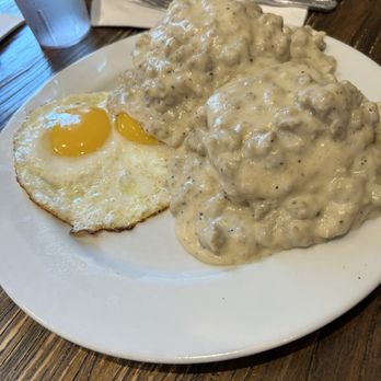Brekkies - Biscuits and Gravy - Breakfast & Brunch Near Me - Solvang, California