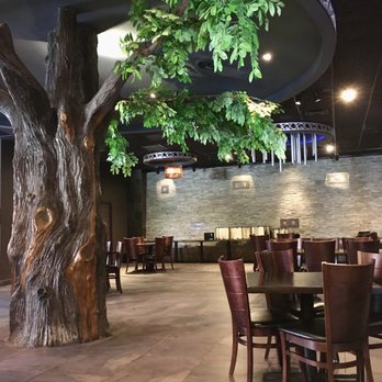 Asian Paradise - Dining room - Asian Fusion Near Me - Loveland, Ohio Asian Paradise - Dining room - Asian Fusion Near Me - Loveland, Ohio