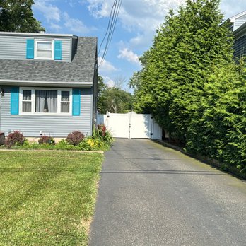 Diegos Tree Services - After tree removal & some new siding & fence gate on driveway - Tree Services Near Me - Bridgewater Township, New Jersey Diegos Tree Services - After tree removal & some new siding & fence gate on driveway - Tree Services Near Me - Bridgewater Township, New Jersey