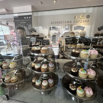 Georgetown Cupcake - So many cute and delicious cupcakes! - Cupcakes Near Me - Washington, DC, District of Columbia Georgetown Cupcake - So many cute and delicious cupcakes! - Cupcakes Near Me - Washington, DC, District of Columbia