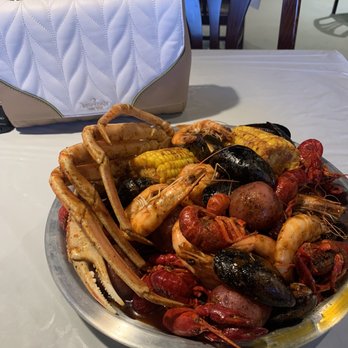 Hot Crab - Seafood Near Me - Richardson, Texas