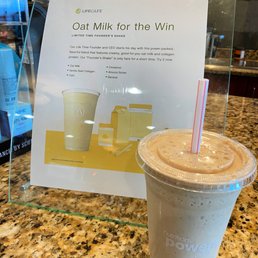 Great replenishment after my workout! Looking for a gym, so I came on a free day pass. Great replenishment after my workout! Looking for a gym, so I came on a free day pass.