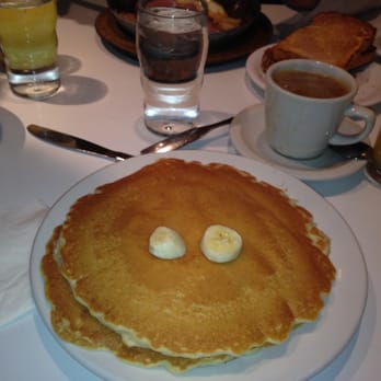 Lou Mitchell's - Breakfast & Brunch Near Me - Chicago, Illinois Lou Mitchell's - Breakfast & Brunch Near Me - Chicago, Illinois