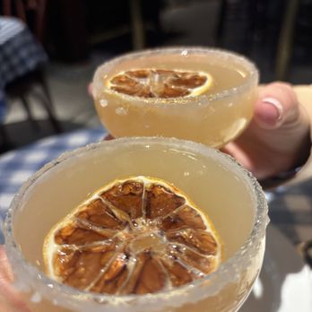 Perry's - San Francisco - Sidecar cocktails - American Near Me - San Francisco, California Perry's - San Francisco - Sidecar cocktails - American Near Me - San Francisco, California