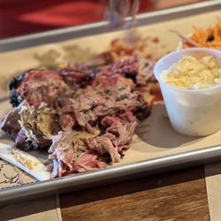B.T.'s Smokehouse - Brisket Rueben and pulled pork