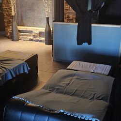 Q Life Reflexology - Clean and sanitary