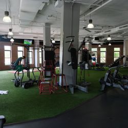 Gold's Gym