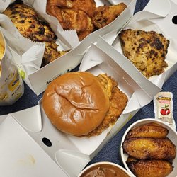 Pollo Campero