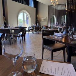 Epicurean Food and Wine Tours - Tokar dining room