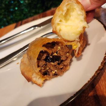 Limón - Beef (L) & Cheese (R) Empanada - Peruvian Near Me - Walnut Creek, California Limón - Beef (L) & Cheese (R) Empanada - Peruvian Near Me - Walnut Creek, California