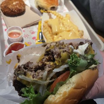 Shake Shack Encore Boston Harbor - Shake shack double - Burgers Near Me - Everett, Massachusetts