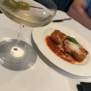 Martorano's Prime - Pittsburgh - Dirty martini - Italian Near Me - Pittsburgh, Pennsylvania Martorano's Prime - Pittsburgh - Dirty martini - Italian Near Me - Pittsburgh, Pennsylvania