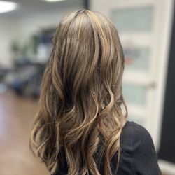 Marina Beach Hair - Highlights