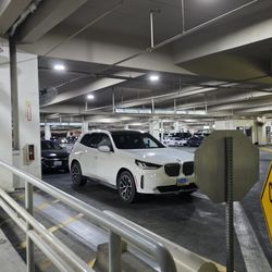 Harry Reid Rental Car Center - Return area