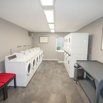 twelve55 Living - Apartments Near Me - Sacramento, California twelve55 Living - Apartments Near Me - Sacramento, California