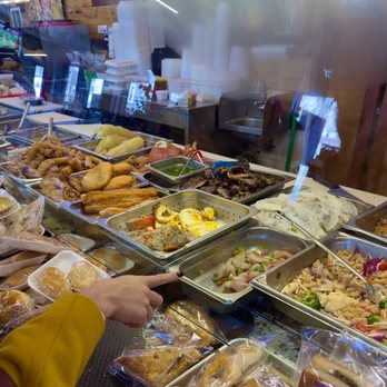 Ba Le Dorchester - Vietnamese Near Me - Boston, Massachusetts