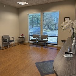 Heart and Vascular Centers of America - Side seating
