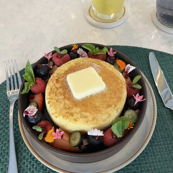 Podmore - smoked souffle pancake - Cocktail Bars Near Me - Honolulu, Hawaii Podmore - smoked souffle pancake - Cocktail Bars Near Me - Honolulu, Hawaii