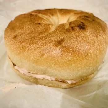 Bagel Pub - Strawberry cream cheese - Juice Bars & Smoothies Near Me - Brooklyn, New York Bagel Pub - Strawberry cream cheese - Juice Bars & Smoothies Near Me - Brooklyn, New York