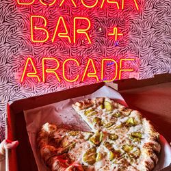 Boxcar Bar + Arcade - Pickle pizza