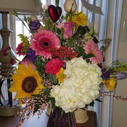 Shelley's Florist & Gifts