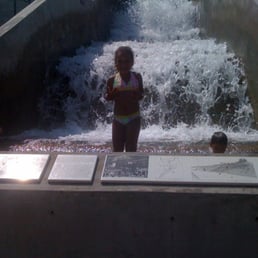 Riverscape metropark waterfall. No climbing!