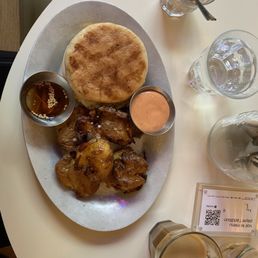 morning sandy + smashed potatoes morning sandy + smashed potatoes