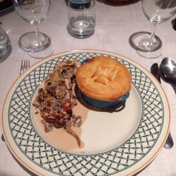 Le Mas des Templiers - Délicieuse pintade désossé au foie gras ! Que du bonheur !