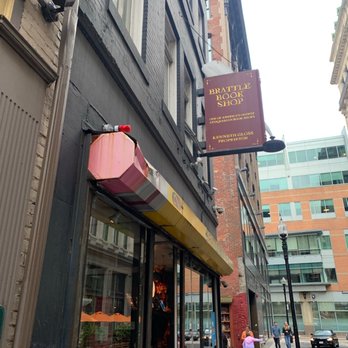 Brattle Book Shop - Bookstores Near Me - Boston, Massachusetts