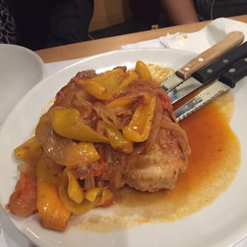 Cul de Sac - Don't even remember the name of this chicken dish but DAMN was it tasty! - Wineries Near Me - Rome, RM Cul de Sac - Don't even remember the name of this chicken dish but DAMN was it tasty! - Wineries Near Me - Rome, RM